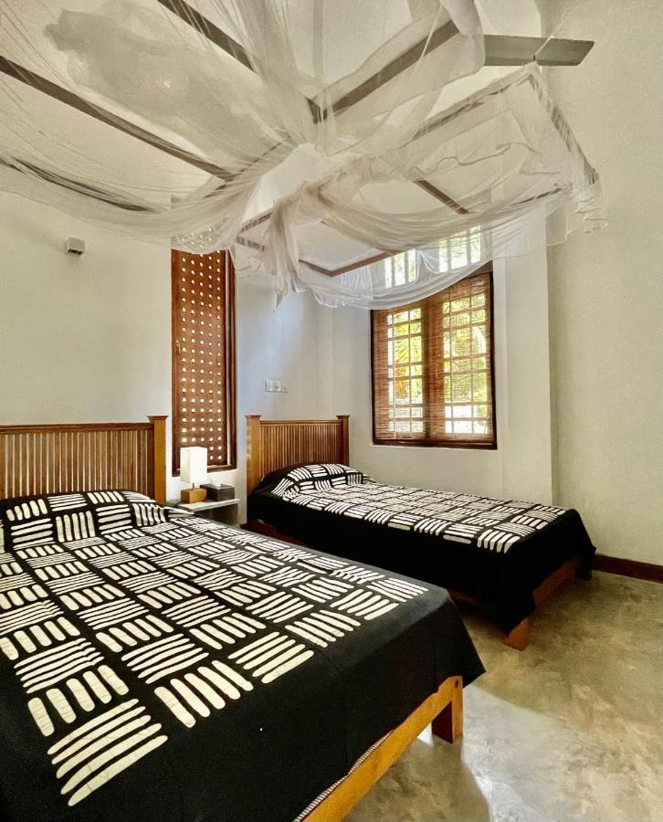 होटल Isana House 3*